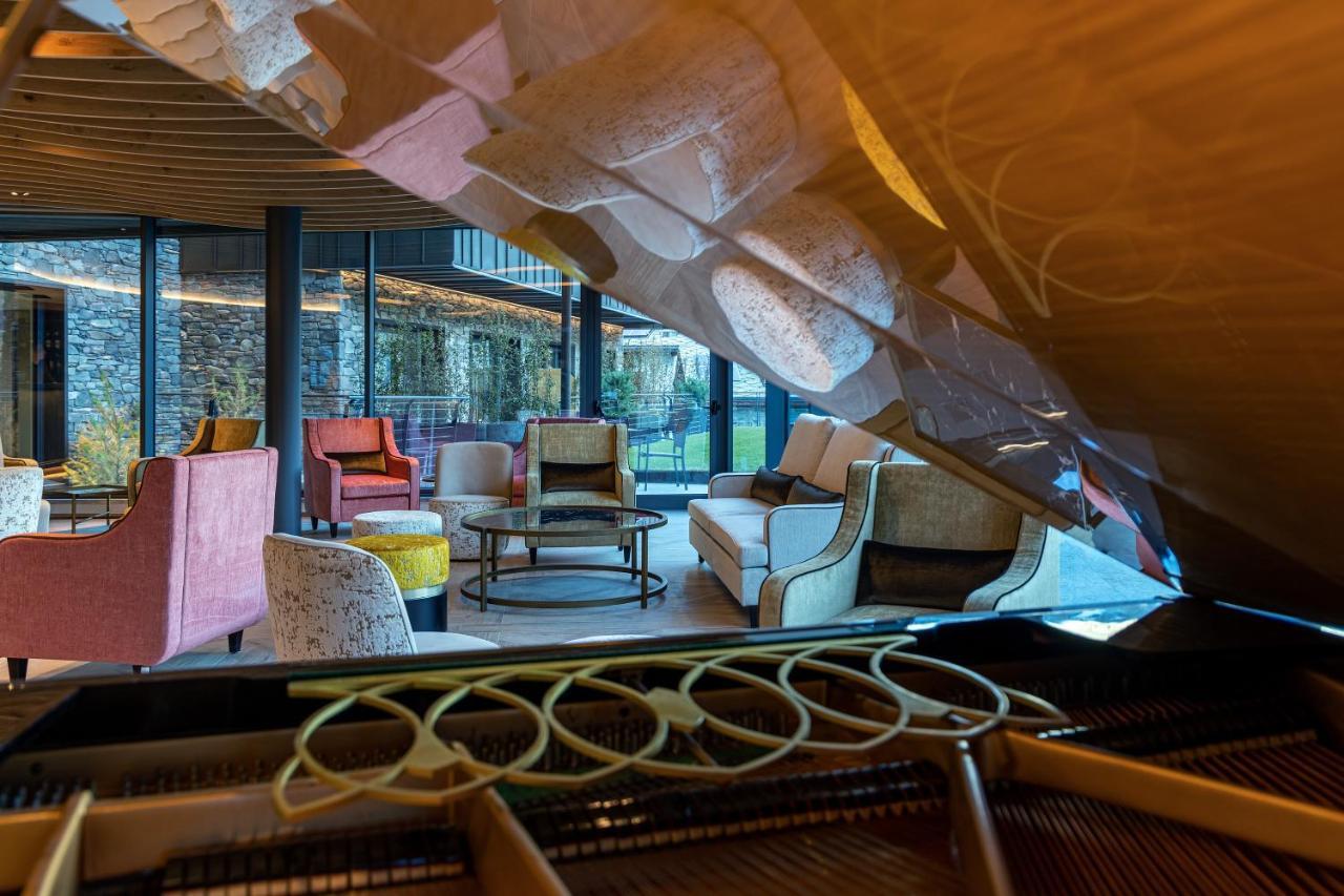 Cervino - Vretreats Hotel เบรยล์-แชร์วิเนีย ภายนอก รูปภาพ