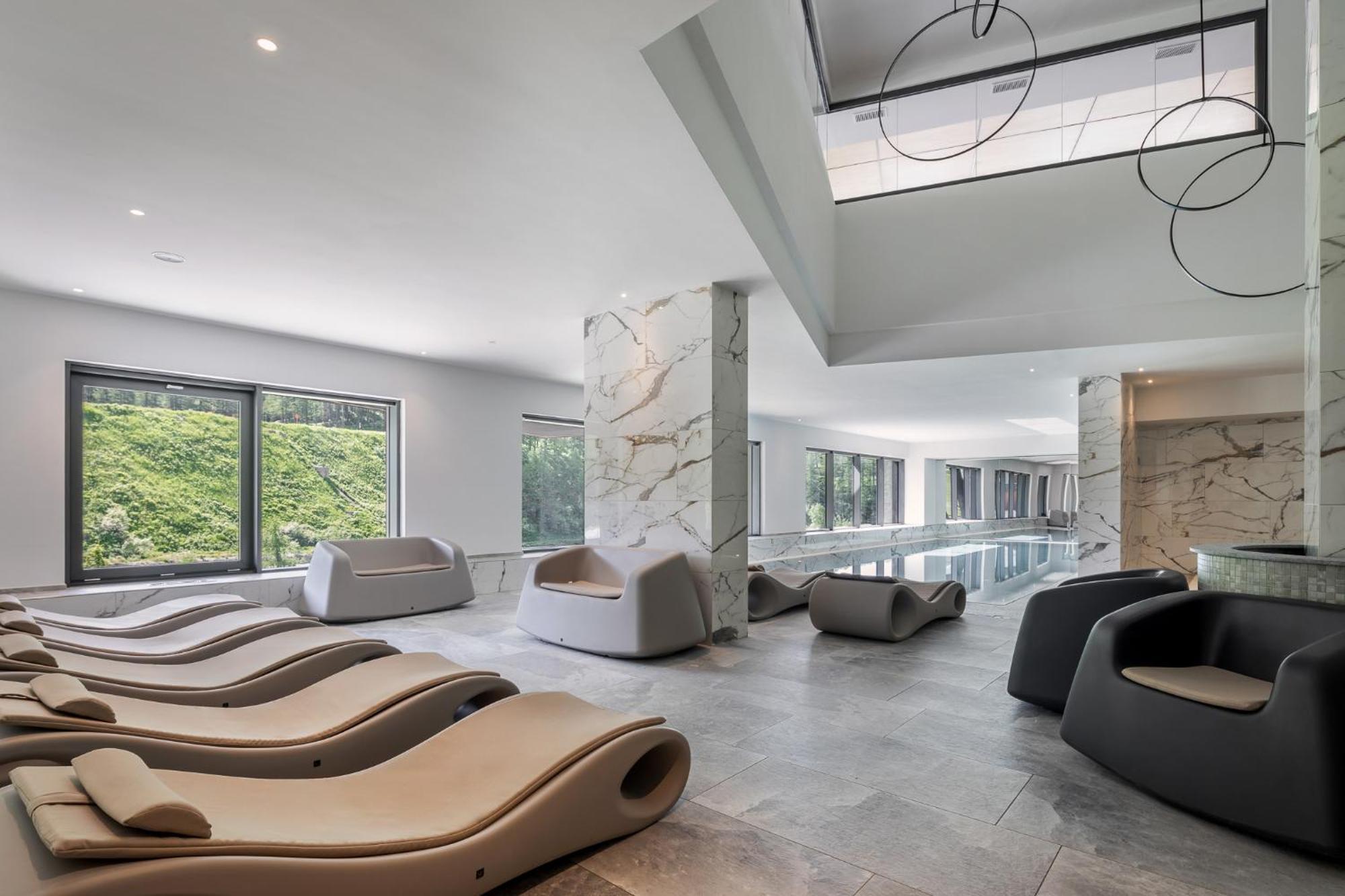 Cervino - Vretreats Hotel เบรยล์-แชร์วิเนีย ภายนอก รูปภาพ