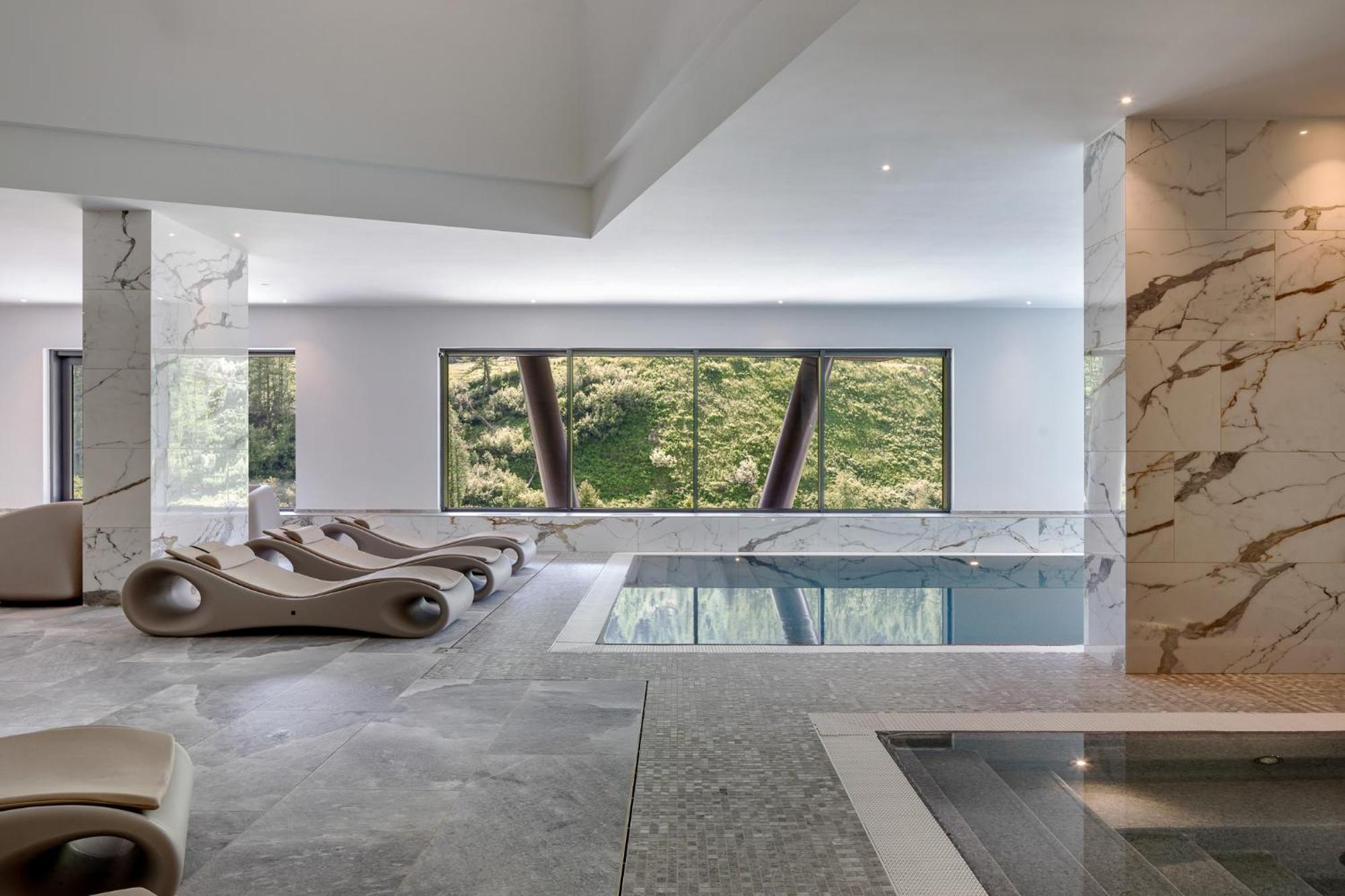 Cervino - Vretreats Hotel เบรยล์-แชร์วิเนีย ภายนอก รูปภาพ